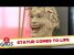 Caesar Statue Comes to Life – Just For Laughs Gags