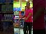 Roubando o carrinho do supermercado #shorts #sbt #pegadinha #pranks #mercado